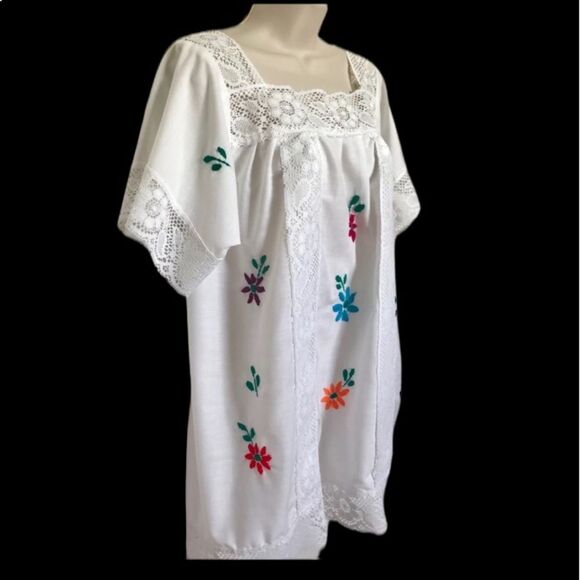 Hand-Embroidered Lace Trimmed Peasant Blouse Boho Bohemian Festival Top White - Picture 3 of 12